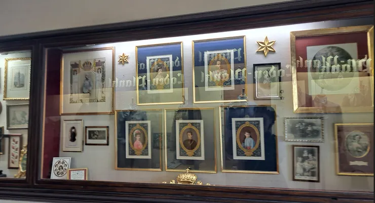 路過茜茜公主小廊道