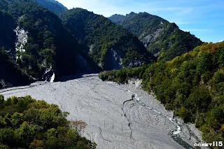 萬大北溪與萬大南溪匯流口就是以前水壩的位置,但現在已經完全不見蹤影