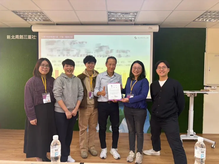 期末報告:向李吉仁老師與 TFT 施惠文執行長分享專案成果