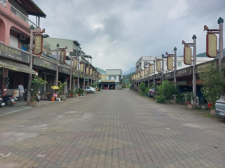 台鐵富源站站前廣場 / 林鴻鈞@並木居