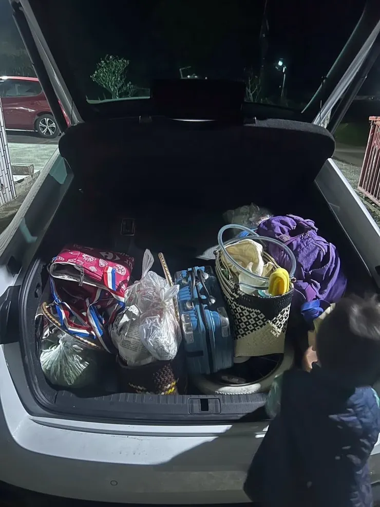 斜背車滿載狀態