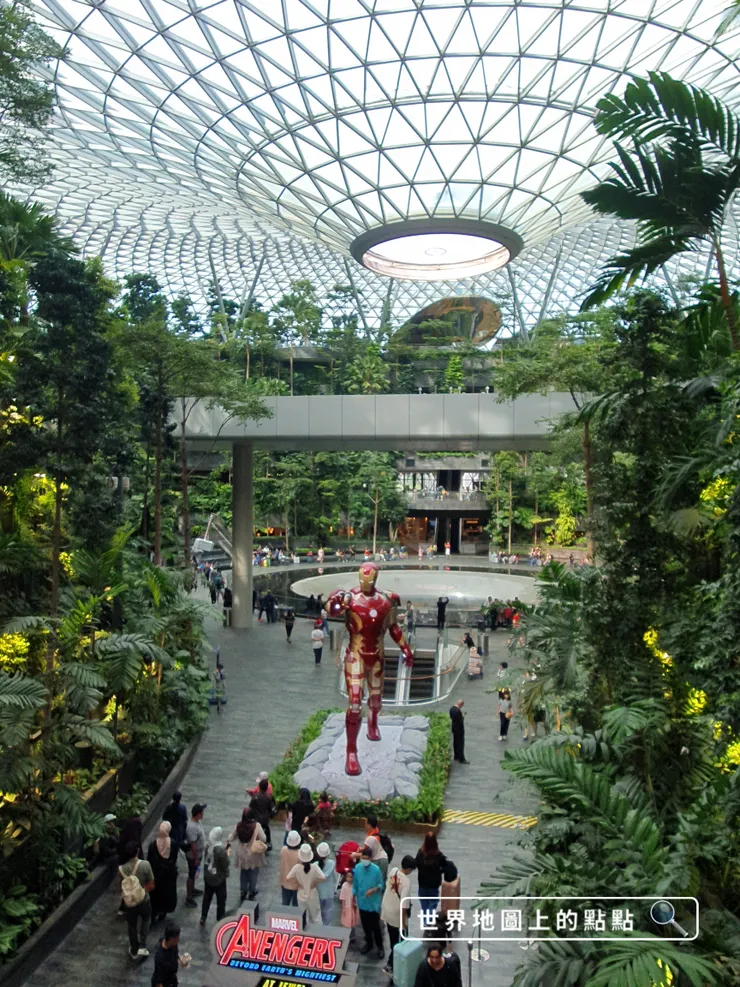 星耀樟宜瀑布空景