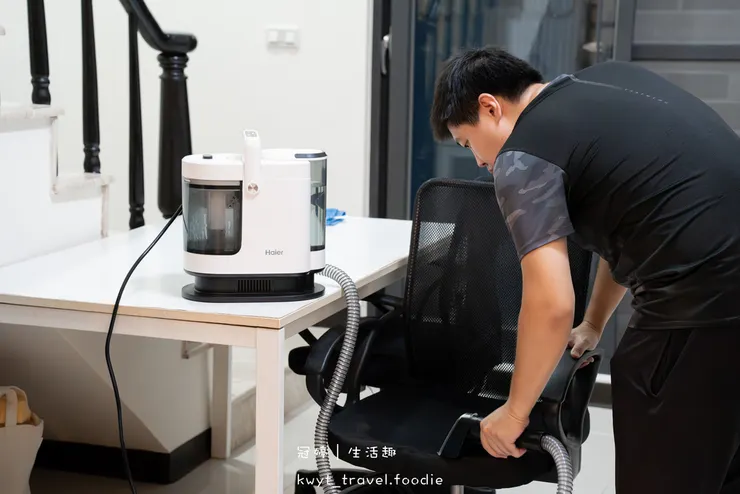 洗沙發床墊機器_海爾蒸氣織物清潔機【白兵長R9】_想洗就洗一