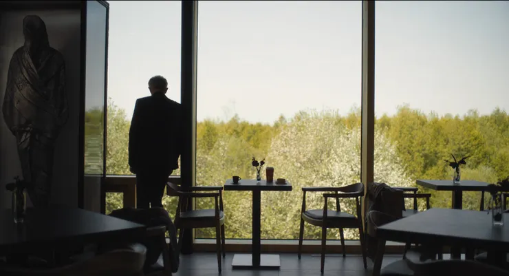 《裹屍布》（The Shrouds）🇨🇦／🇫🇷 dir. David Cronenberg