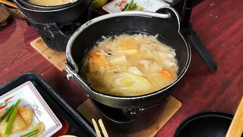 日本東北山形必吃美食 芋煮火鍋 