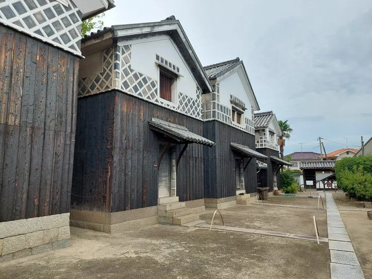 內藏、大藏、書類藏、新藏、剛藏