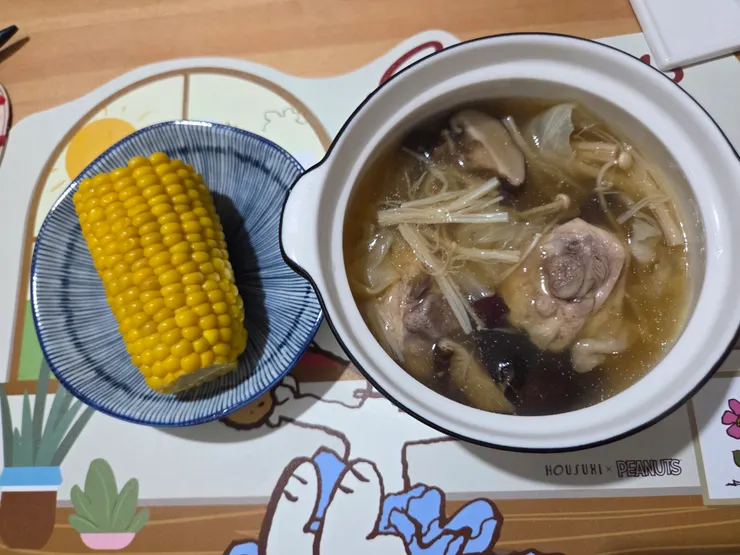 晚餐_香菇雞湯
