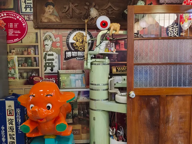 通過時光隧道，走進50年代的樣貌--50年代博物館咖啡