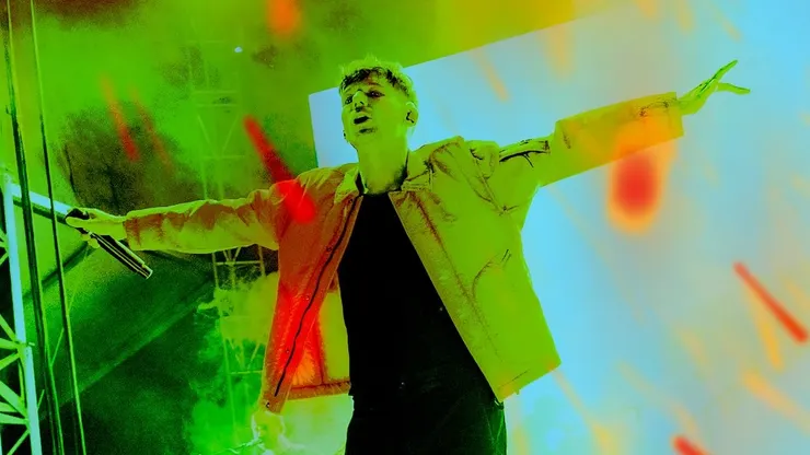 via Louis Tomlinson's Facebook