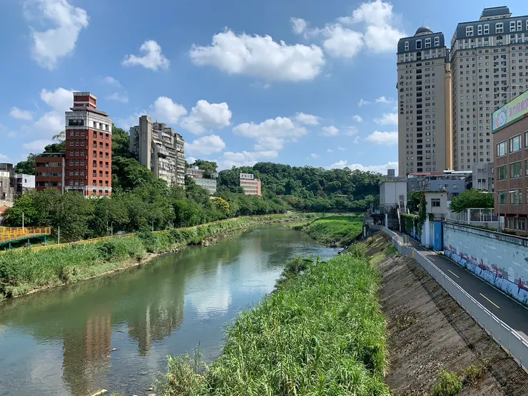 晴空下的景美溪，好美😍