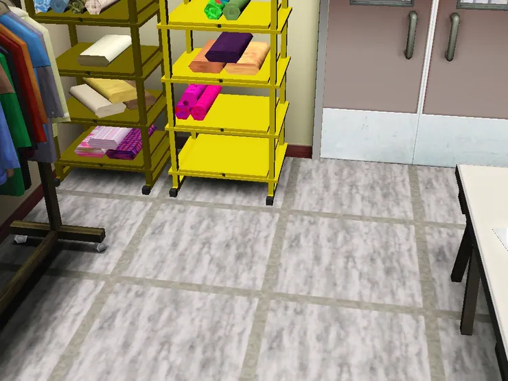 雖然我不喜歡黃色，但不得不承認這個黃色的架子很奪目，讓我很喜歡。