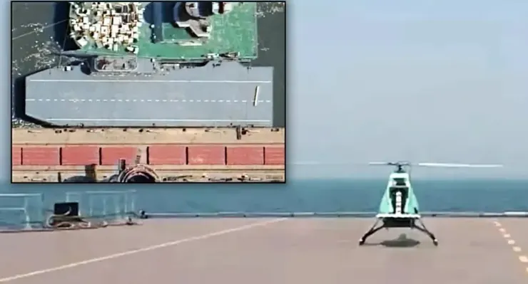 中國的迷你無人機載具和AR-500CJ無人機。圖：X Screengrab