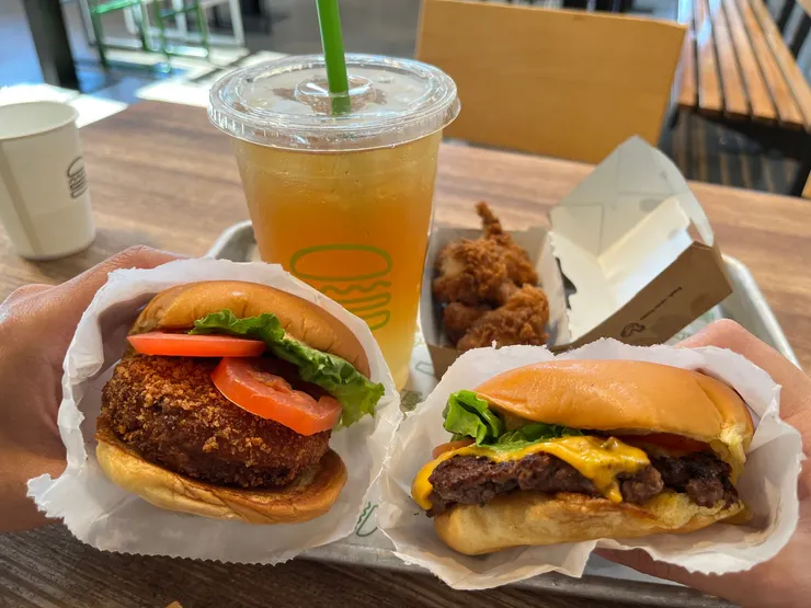 Shake shack 的漢堡真的很讚