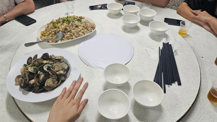 分量多到嚇死人的炒飯