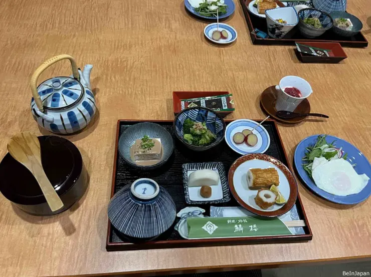 鱗樓早餐，若不吃納豆，他們會以優格替代提供