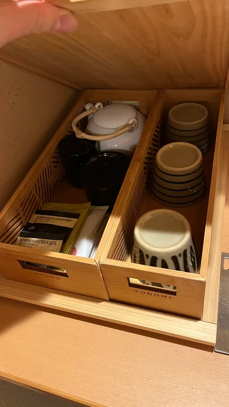 窩在剛剛的客廳空間喝剛剛好。