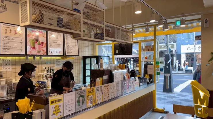 濟州島 MEGA COFFEE 店內環境