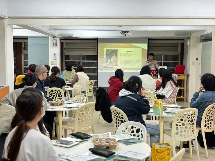 東海大學學生發展暨領袖培育中心將持續致力於舉辦豐富多元的活動，為學生提供更廣泛的發展與學習機會，藉由不同視野啟發跨域素養。