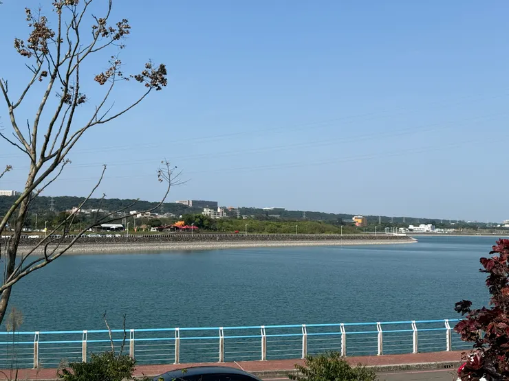 2026/02/14 吊橋上面看遠方