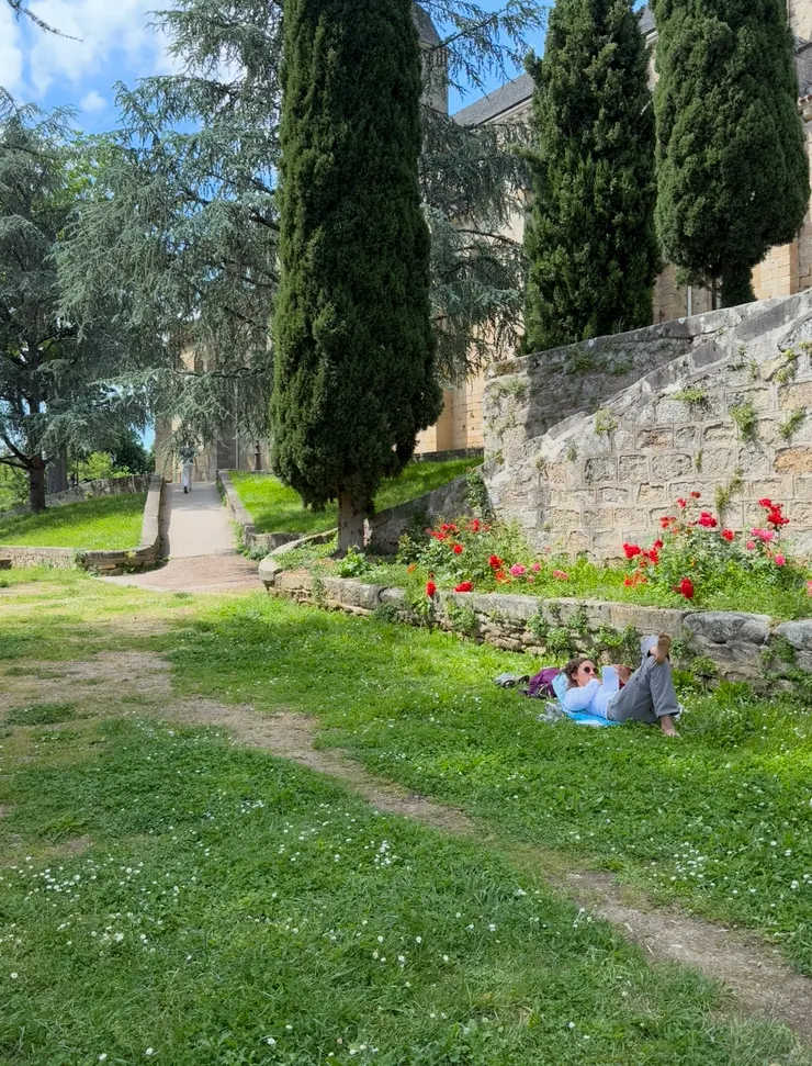 享受這麼悠閒的午後時光，也是一種幸福