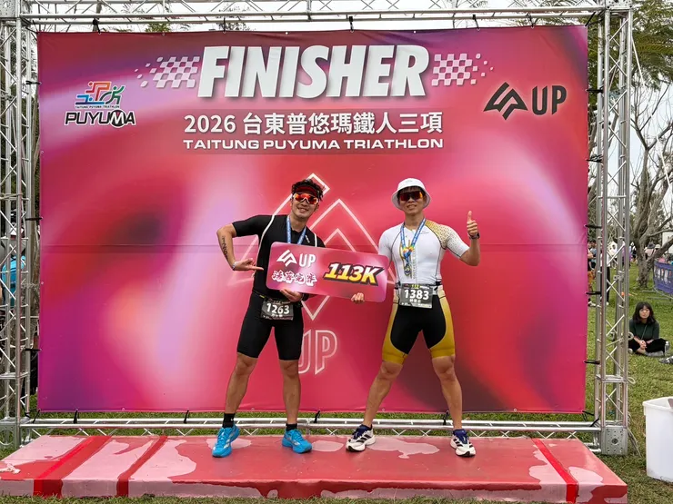 共同訓練的兄弟