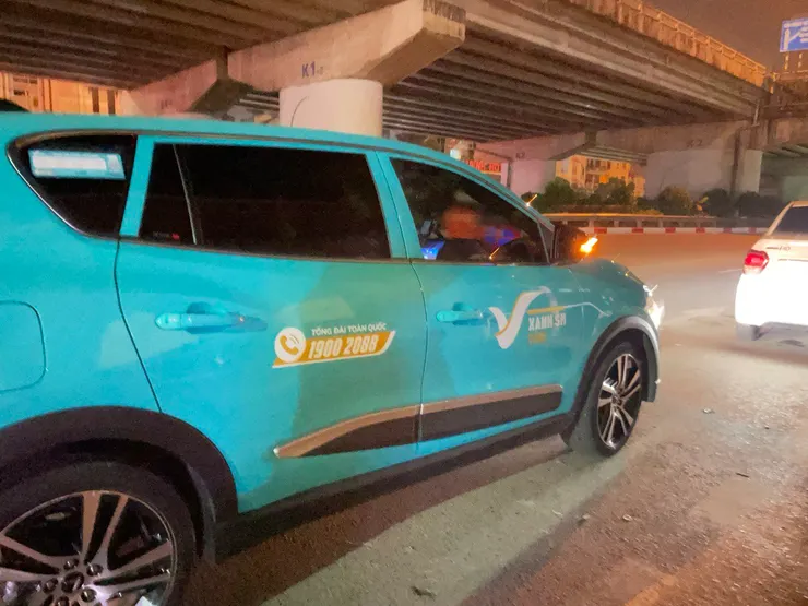 一般五人座休旅車，內部其實很寬敞