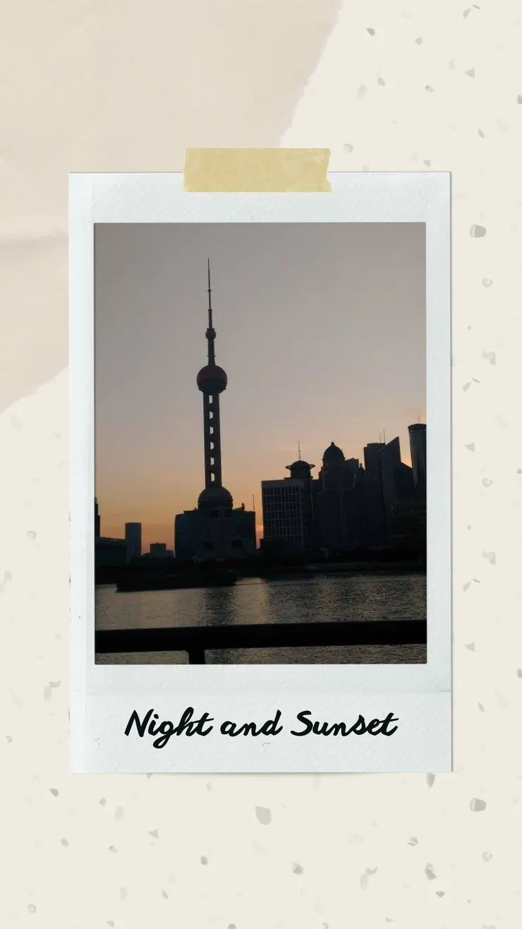 日出的東方明珠塔(2017.7 筆者拍攝)