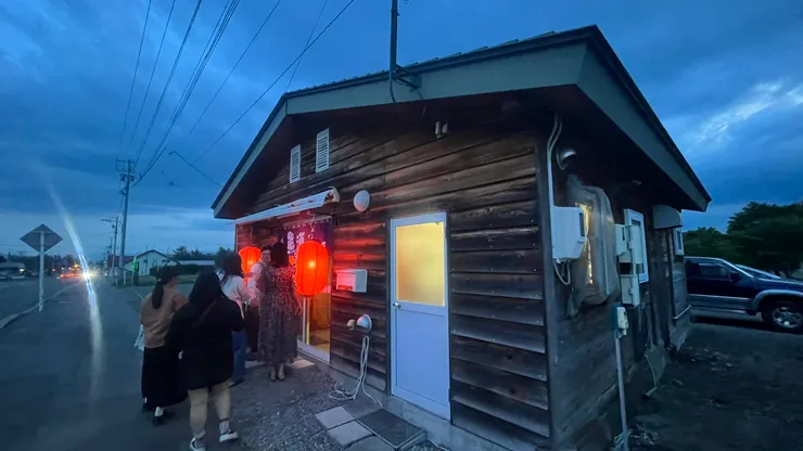 這樣的建築，裡面是別有洞天。