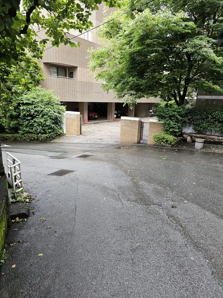 沿路都在螺旋下降