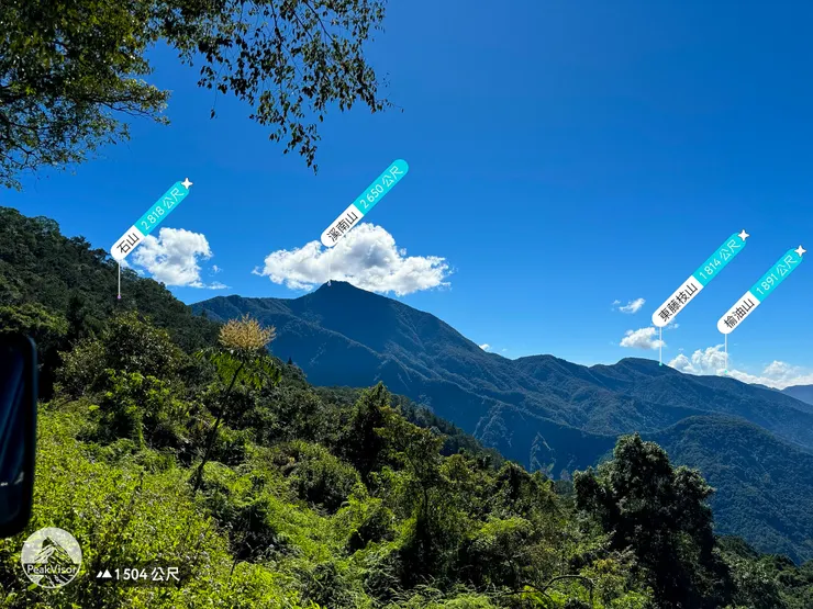 OMG!! 是蛋花小隊5年前一起造訪過的溪南山和石山~時間怎麼過這麼快!!好期待蛋花小隊再合體啊!!