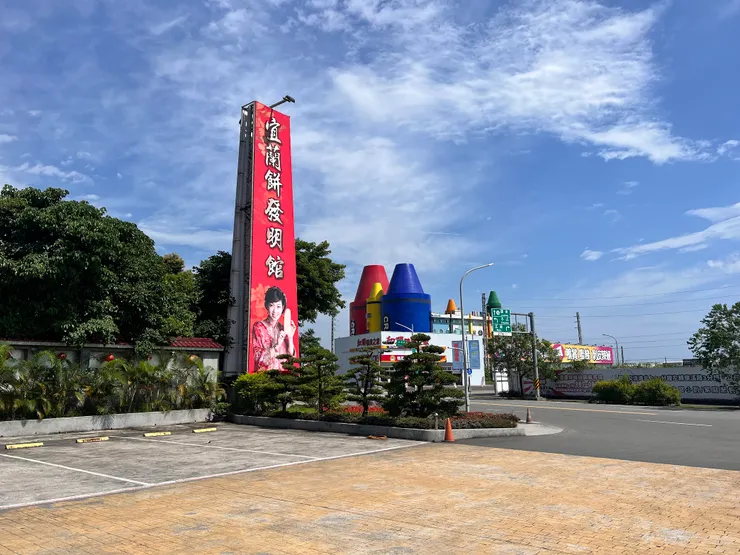 宜蘭餅透過當空姐的女兒代言