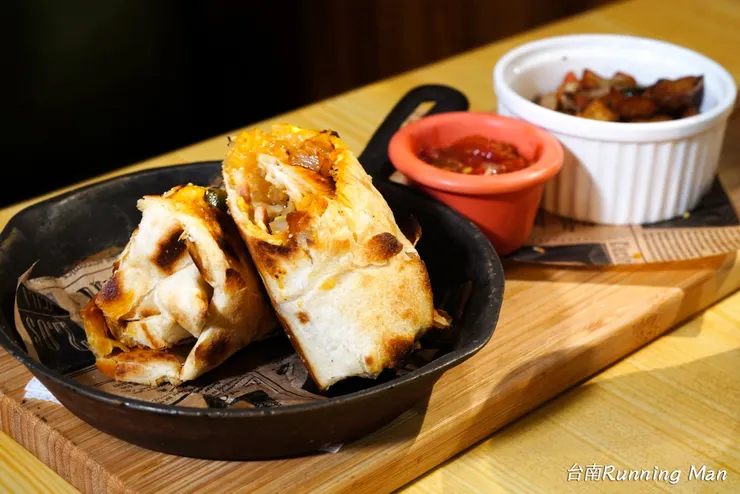 高雄美式餐廳早午餐食記分享!米奇諾美式餐廳讓我一秒飛出國,享