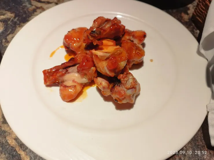 香烤吮指翅小腿