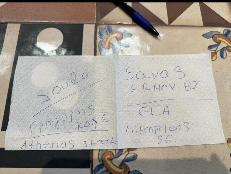 蘇拉手寫餐巾紙