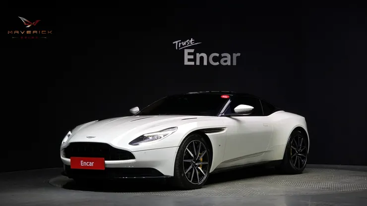 Aston Martin DB11 5.2 V12 Coupe韓規外匯車