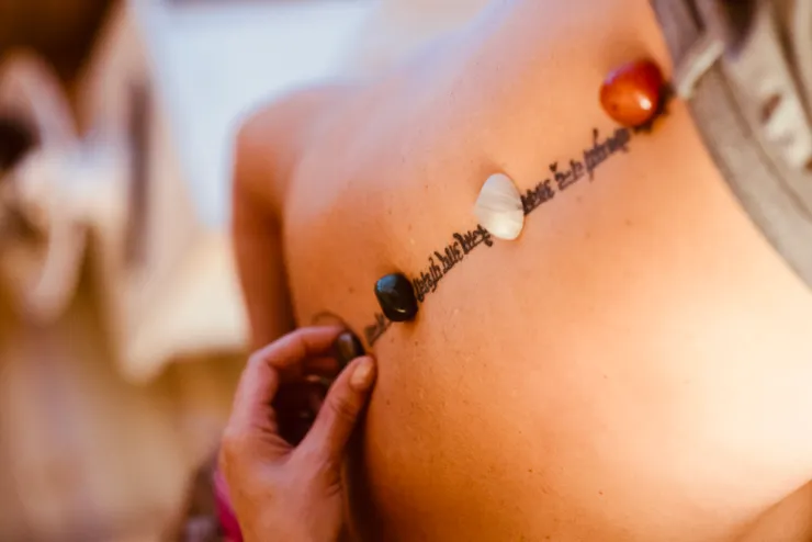 Anete Lusina图片: https://www.pexels.com/zh-cn/photo/5240697/