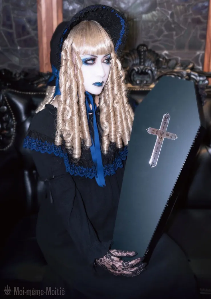 品牌服裝 by google