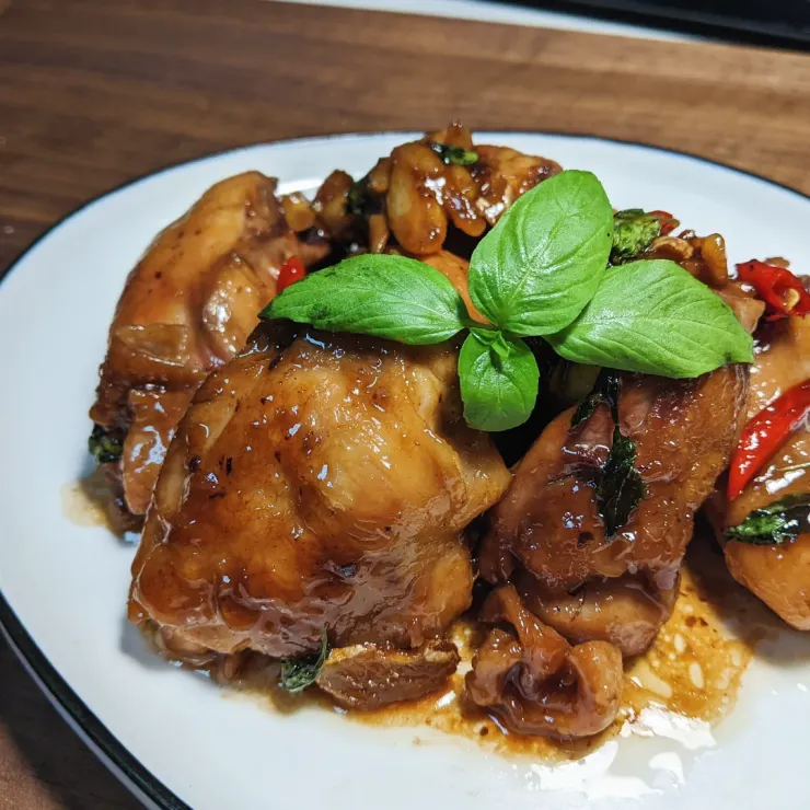 白飯殺手三杯雞