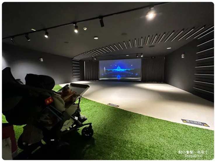 高科技智能玻璃帷幕~冰原劇場。