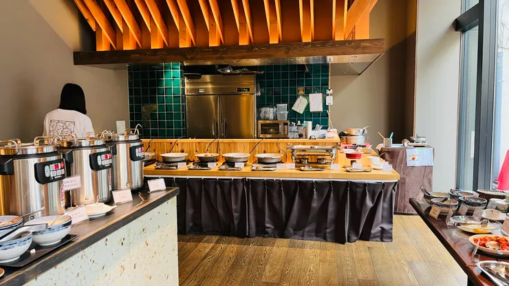 buffet區也延續簡約風格。