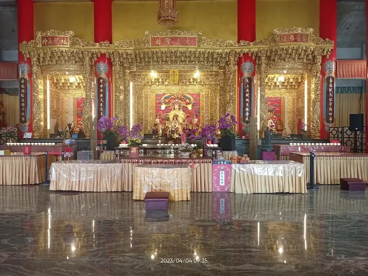 大殿金碧隆重（圖片截圖於網路）