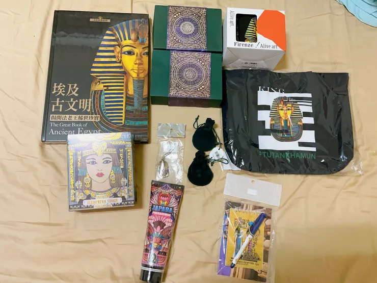 （商品大合照）