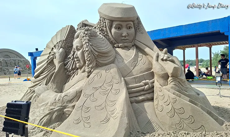▲2025苗栗「通霄沙雕藝術節」逍遙沙城/圖片來源：Betty's Jump Diary