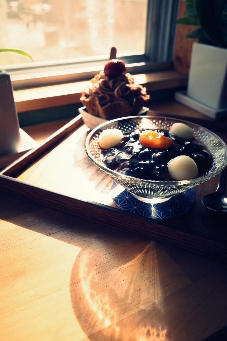 累了？吃點會讓心情愉悅的食物，挺不錯的。