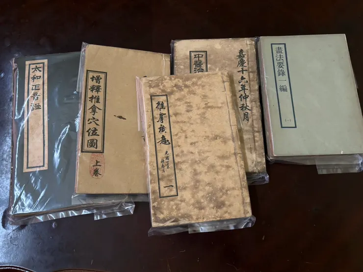 我真的有在賣書喔！😎