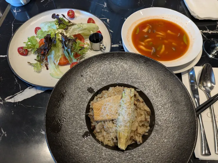 圓頂西餐廳蔬食燉飯