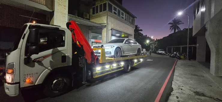 無牌車拖吊