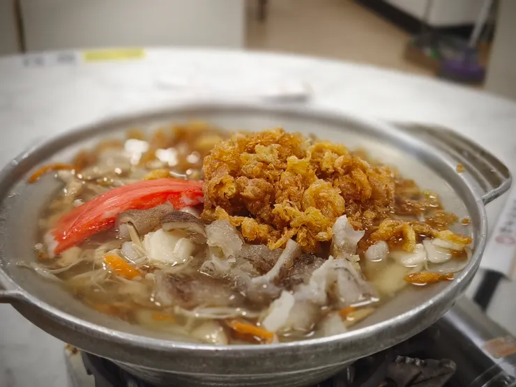 當地特色菜：西魯肉，我們點小份＄360