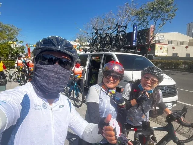 陪騎的善化蘭心社Yier及社友