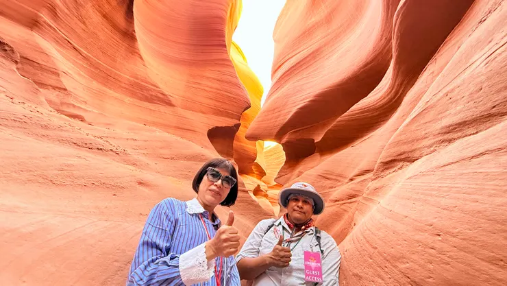 下一團的導覽員